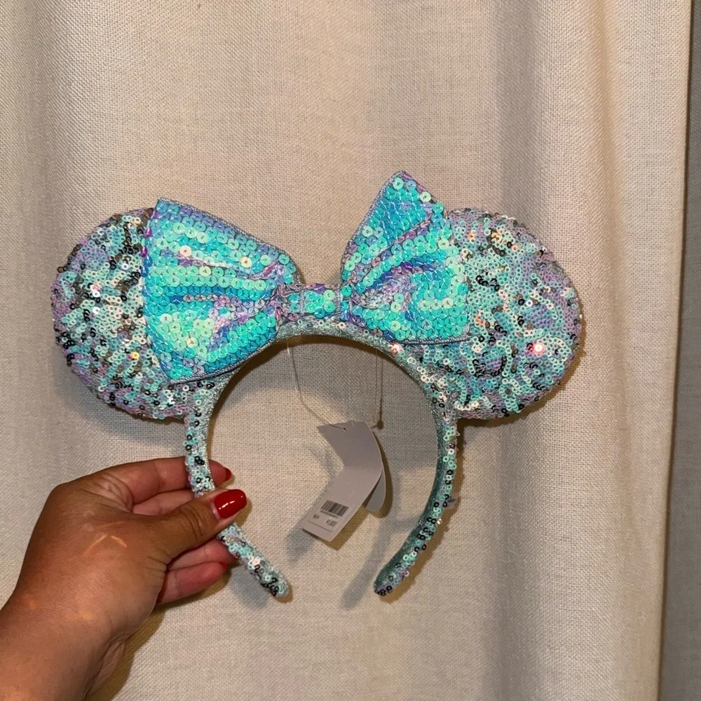 Disney | Accessories | Baby Blue Minnie Ears Disneyland  display picture 1